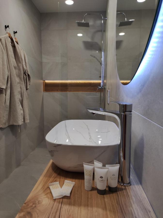 Boutique Rooms By Petric Winery Dobravlje Εξωτερικό φωτογραφία