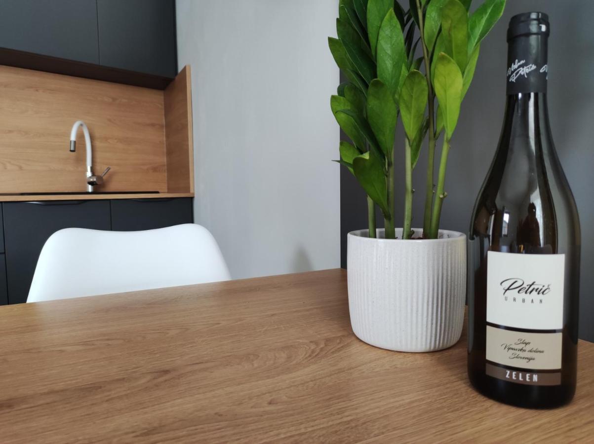Boutique Rooms By Petric Winery Dobravlje Εξωτερικό φωτογραφία