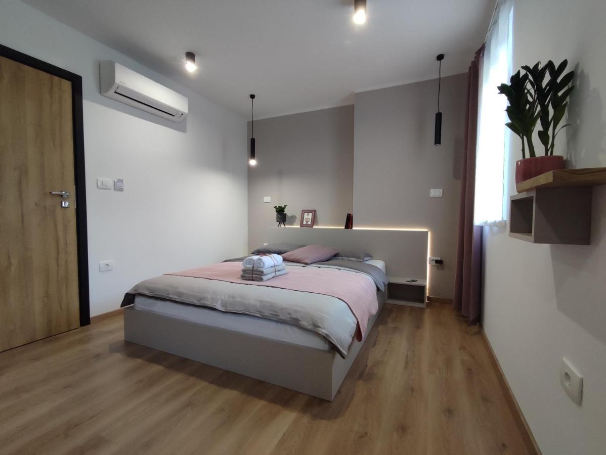 Boutique Rooms By Petric Winery Dobravlje Εξωτερικό φωτογραφία