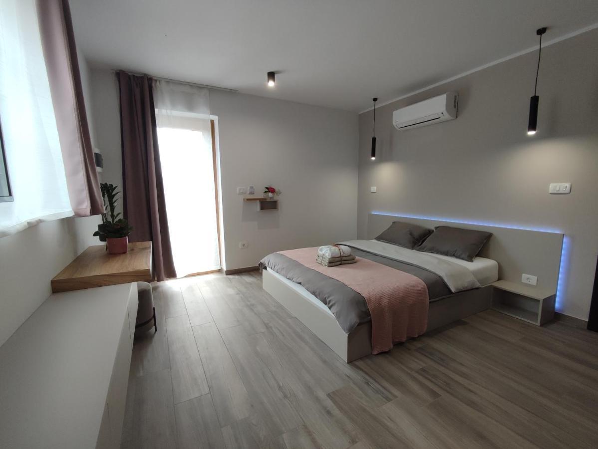 Boutique Rooms By Petric Winery Dobravlje Εξωτερικό φωτογραφία
