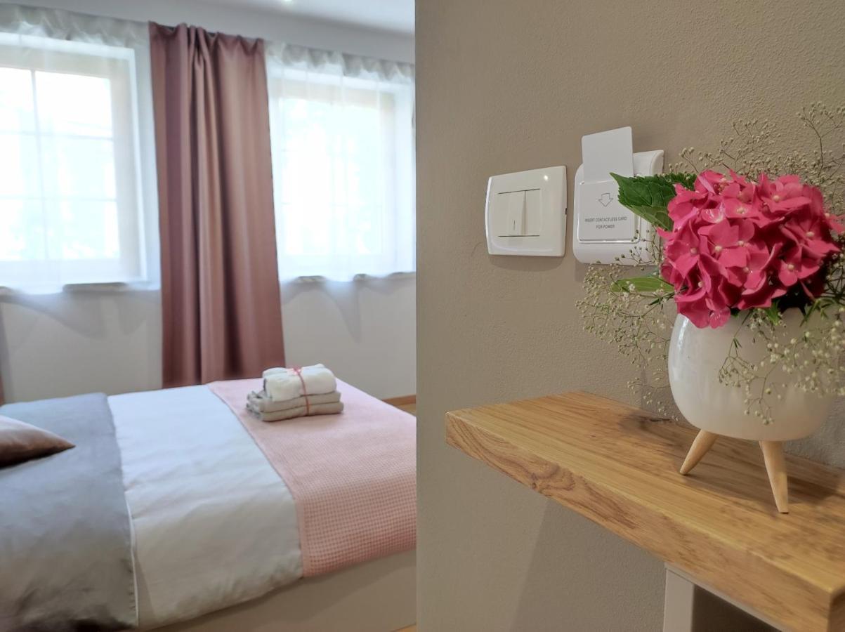 Boutique Rooms By Petric Winery Dobravlje Εξωτερικό φωτογραφία